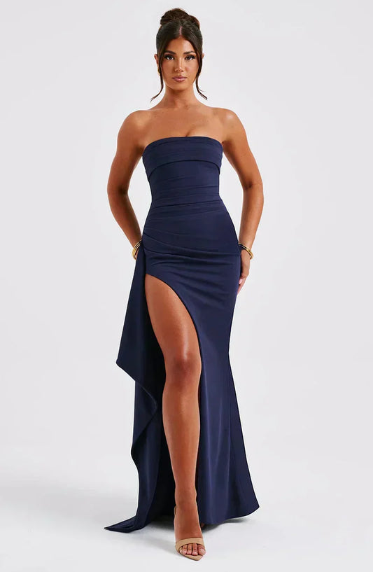 Stylish Twisted Maxi Dress with Off-Shoulder Design
